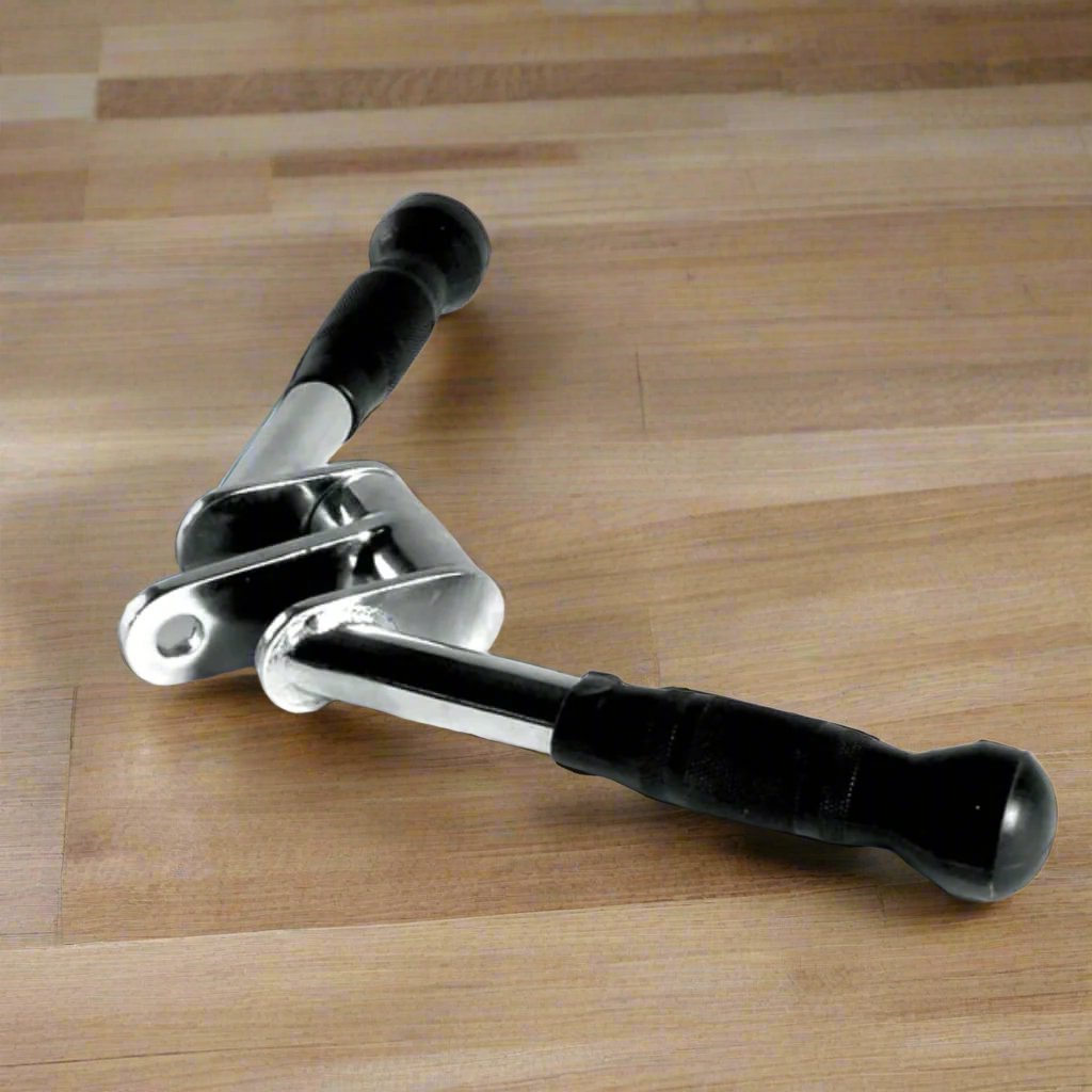 Jordan Fitness Pivoting Pressdown Bar – Effective Tricep Training